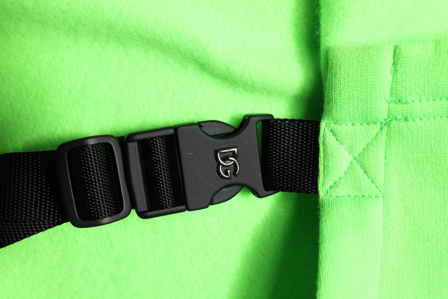 Green Polyester Hooded Sportswear Vest Sweater